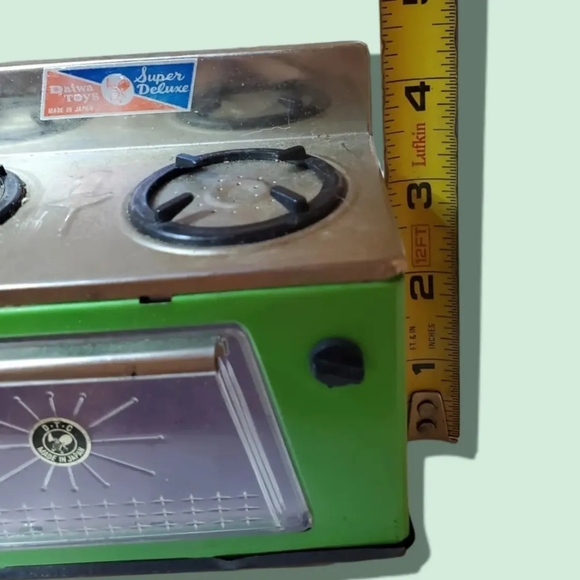 Vintage Super Deluxe green tin toy stove - Picture 6 of 7